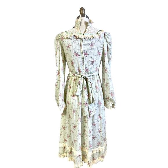 VTG Floral Dress Cottagecore Prairie Romantic Green Mini Print Victorian 70s - Picture 5 of 8